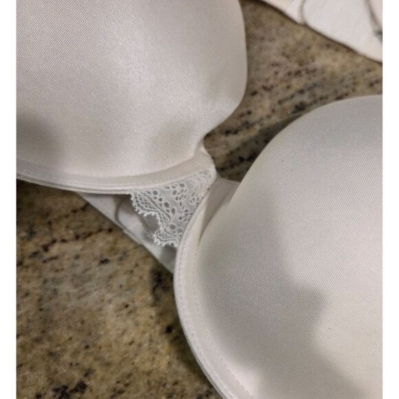 Lot of 2 New! Auden "The Daydream" Gesso White Underwire Bra. Size: 36DDD - Picture 2 of 11